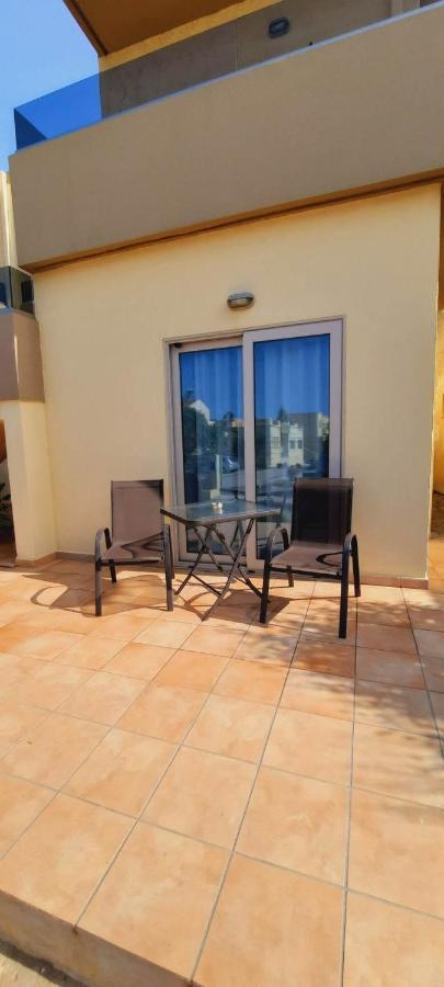Lola'S Hotel Platanias  Exterior photo