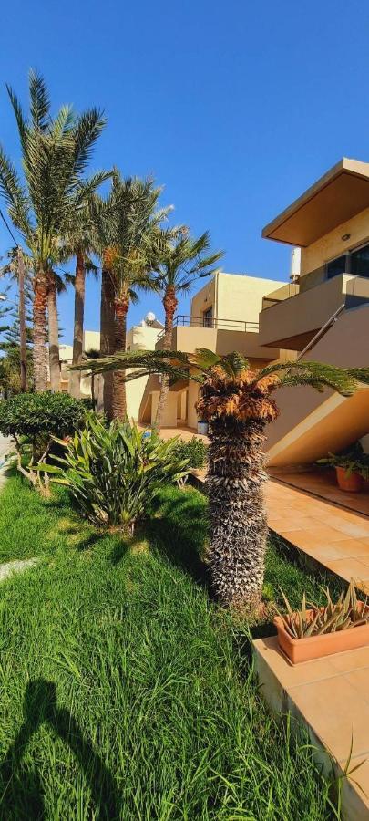 Lola'S Hotel Platanias  Exterior photo