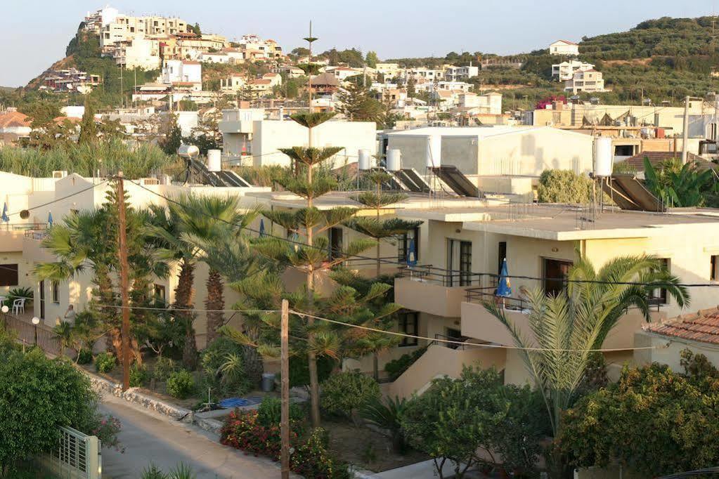 Lola'S Hotel Platanias  Exterior photo